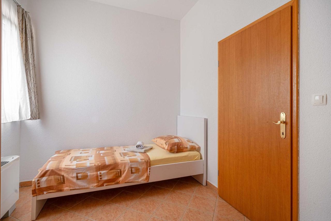 Apartments Miskovic Vodice Exterior photo