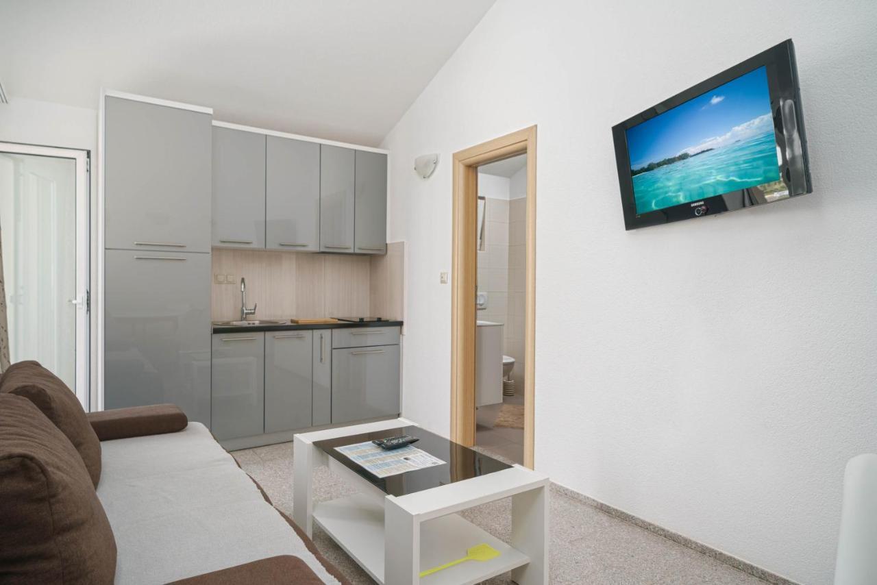 Apartments Miskovic Vodice Exterior photo