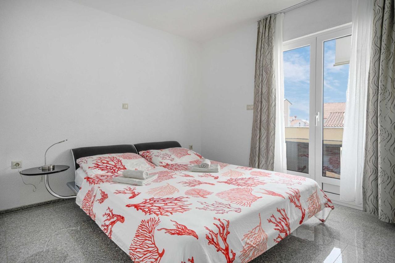 Apartments Miskovic Vodice Exterior photo