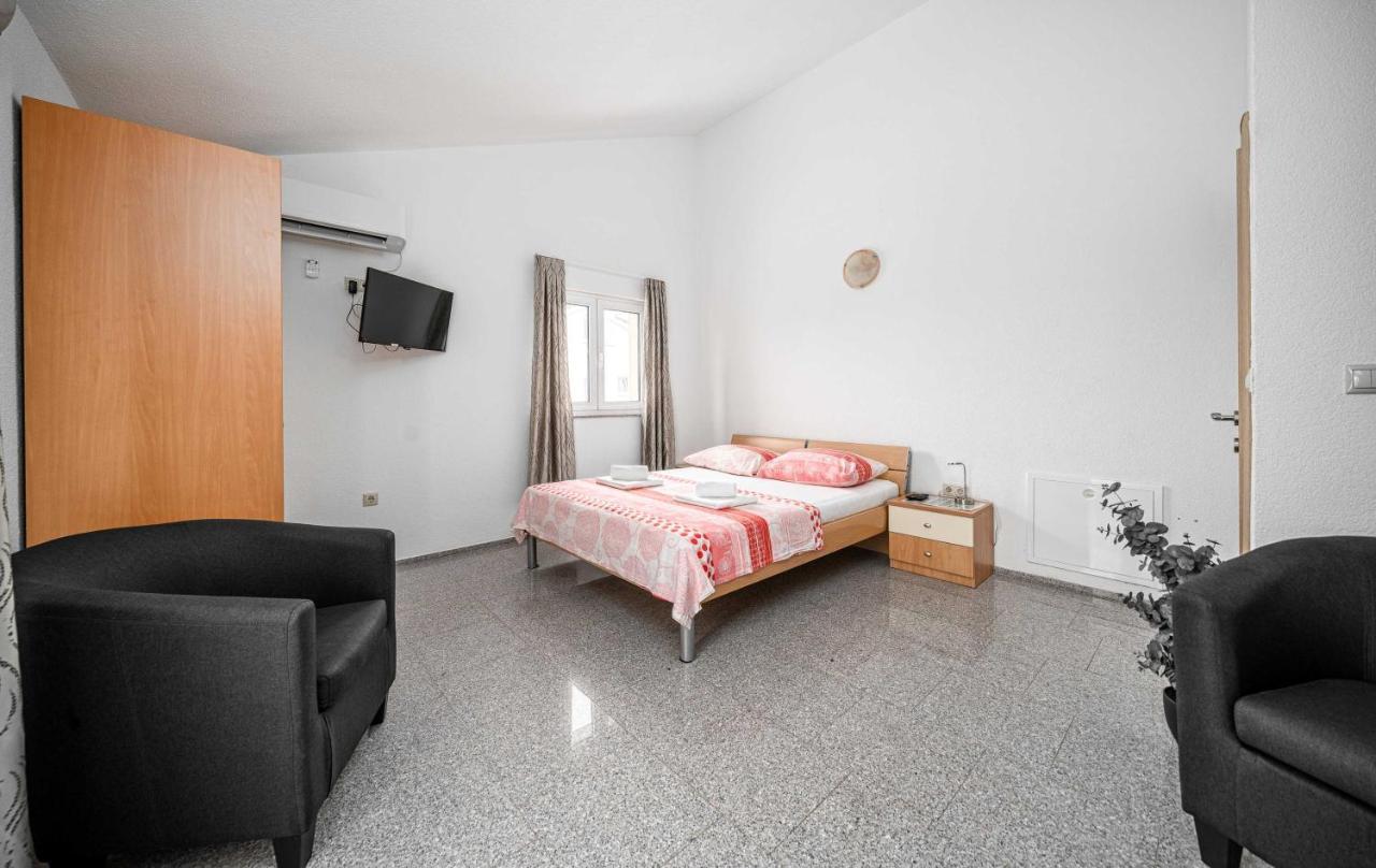 Apartments Miskovic Vodice Exterior photo