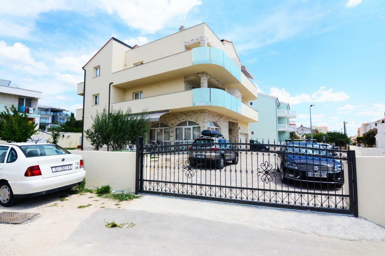 Apartments Miskovic Vodice Exterior photo